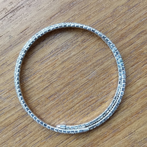 Free with any $20+purchase! - Picture 4 of 7